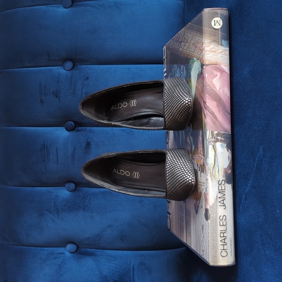 Aldo White With Black Mesh Pumps size 6.5 (37) - Picture 2 of 7